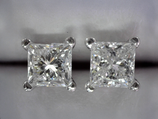 PRINCESS CUT DIAMOND STUD EARRINGS